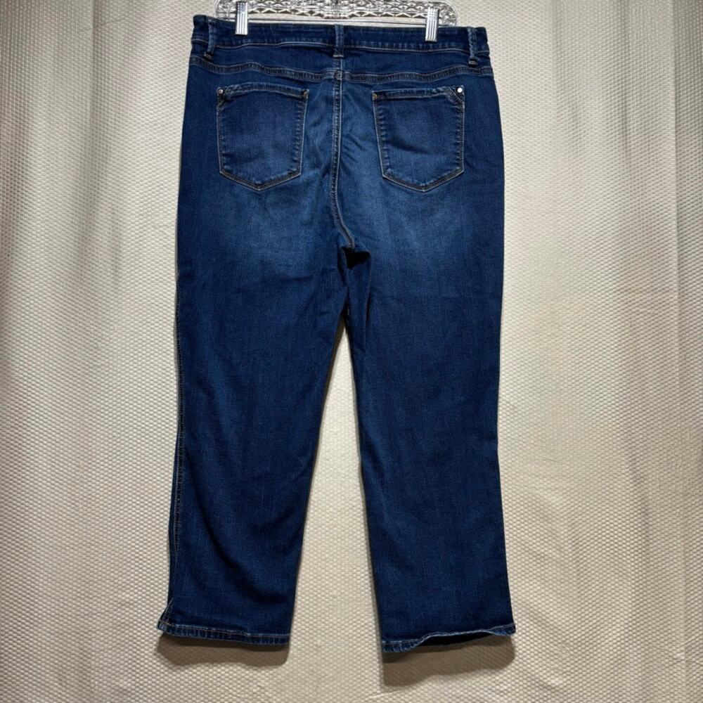 Chicos 2 Straight Girlfriend Crop Jeans Womens Size 12 Dark Wash Ankle High Rise - Picture 6 of 8
